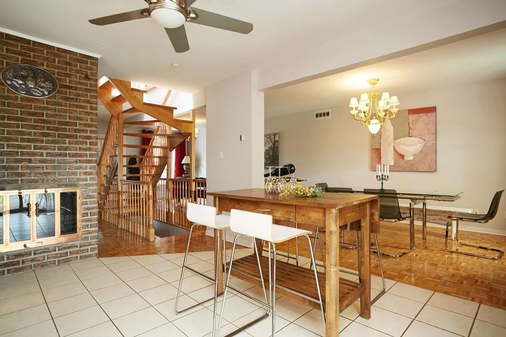 Big Cozy House Βίλα Μόντρεαλ Εξωτερικό φωτογραφία