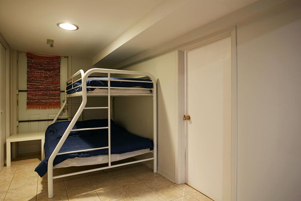 Big Cozy House Βίλα Μόντρεαλ Εξωτερικό φωτογραφία
